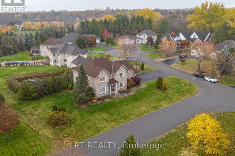29069882/5440-wadell-court/manotick-village-manotick-estates/ottawa/ontario/K4M1L3_39