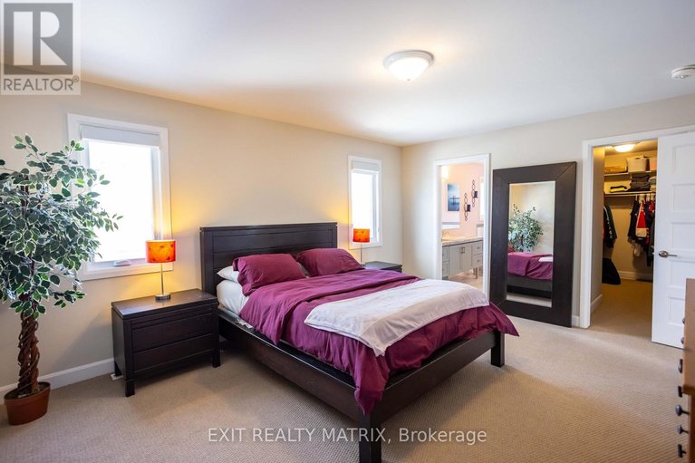 29581127/273-central-park-boulevard/village-of-russell/russell/ontario/K4R0E9_17