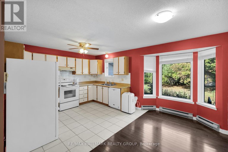 28982762/209-curry-street/kemptville/north-grenville/ontario/K0G1J0_11