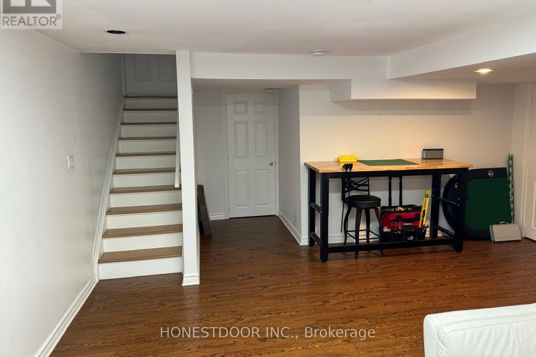 28814497/374-wisteria-crescent/hunt-club/ottawa/ontario/K1V0N9_23
