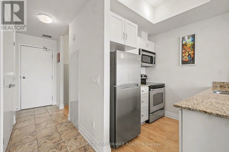 29564241/801-245-kent-street/ottawa-centre/ottawa/ontario/K2P0A5_12