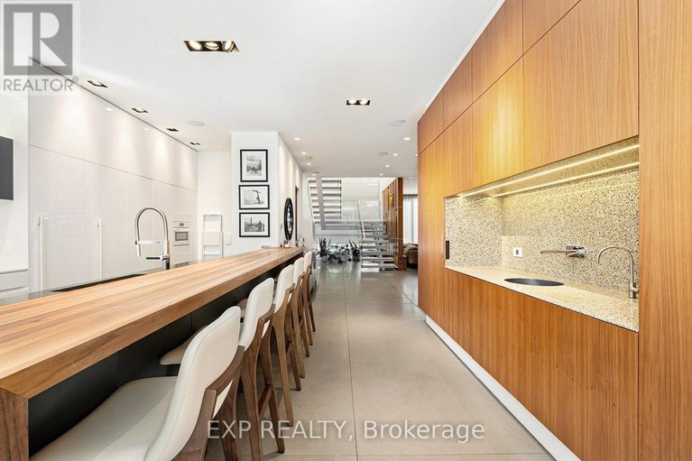 28990243/608-byron-avenue/mckellarhighland/ottawa/ontario/K2A0E5_13