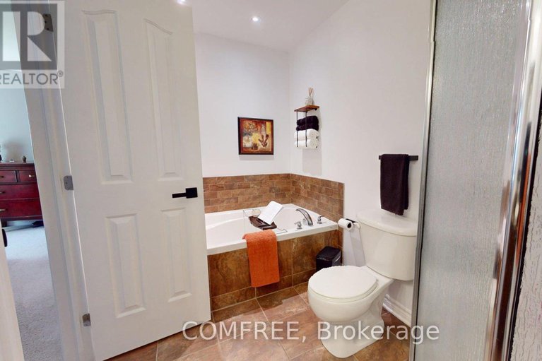 28589610/2112-bergamot-circle/springridgeeast-village/ottawa/ontario/K4A4R4_24