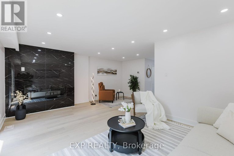 28689917/91-penfield-drive/beaverbrook/ottawa/ontario/K2K1L9_12
