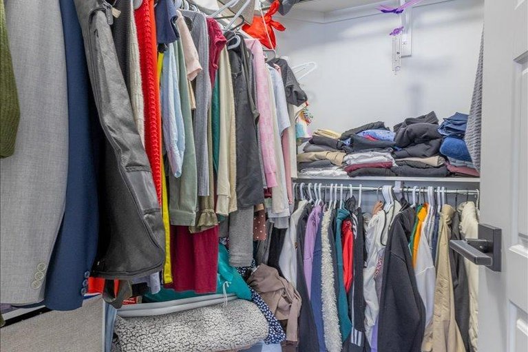 29581808/297-billrian-crescent/stittsville-north/ottawa/ontario/K2S3A6_14