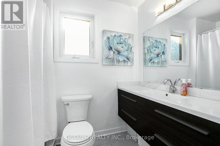 28954337/13-willowview-way/on-the-green/ottawa/ontario/K2J2P7_11