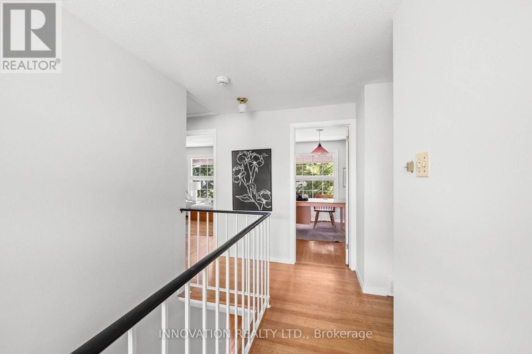 28793840/1867-dorset-drive/playfair-park/ottawa/ontario/K1H5T9_17