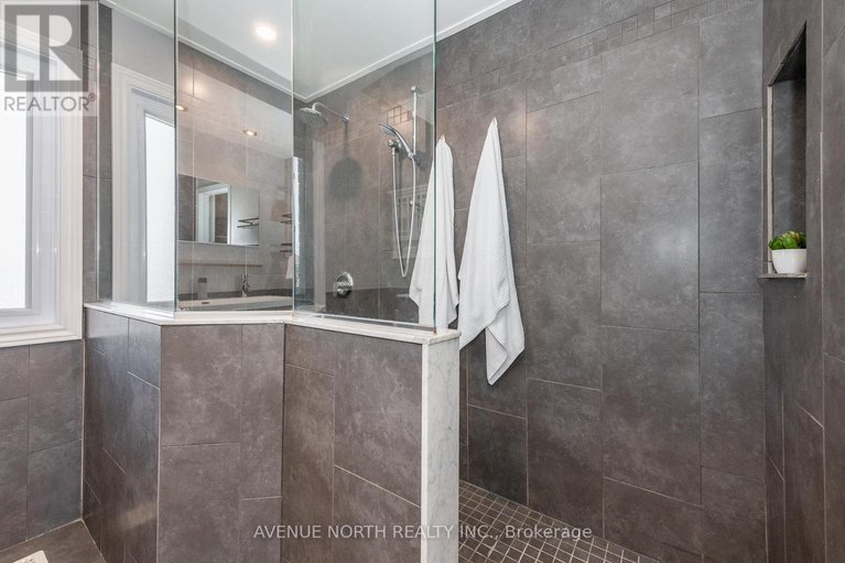 29648629/3028-courtyard-crescent/upper-hunt-club/ottawa/ontario/K1T3R7_35