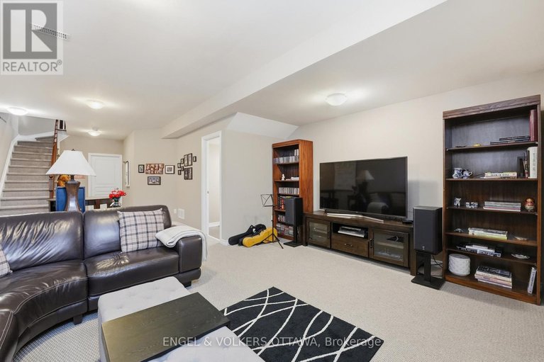 29663476/127-beatrice-drive/longfields/ottawa/ontario/K2J5A4_37