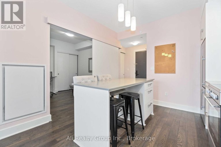 29669972/410-255-bay-street/ottawa-centre/ottawa/ontario/K1R0C5_4