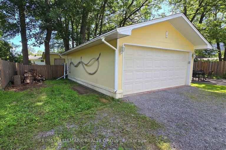 29082660/266-baldwin-street/constance-bay/ottawa/ontario/K0A3M0_27