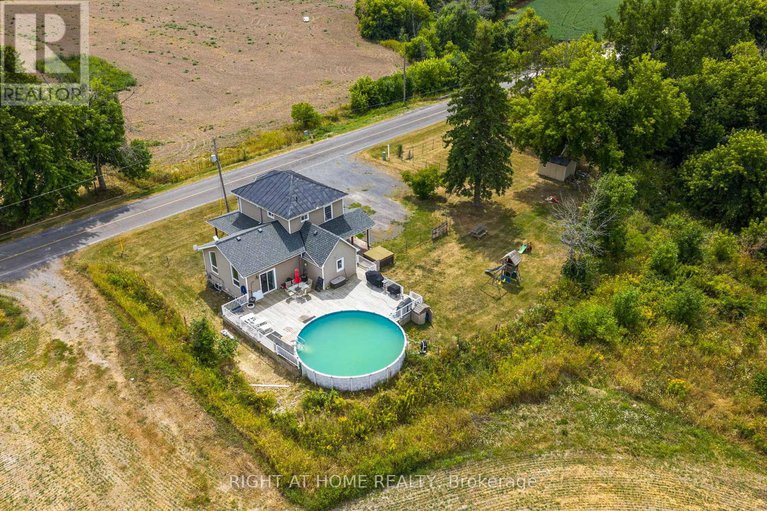 28736856/15365-ashburn-road/north-stormont-finch-twp/north-stormont/ontario/K0C1G0_35