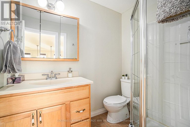 28226920/510-hillview-a-road/drummond-n-elmsley-drummond-twp/drummondnorth-elmsley/ontario/K7H3C8_25
