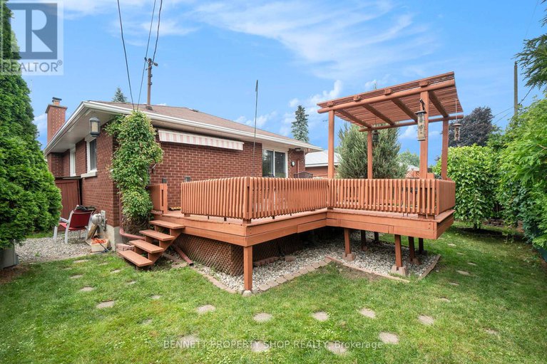 28618081/1339-o-avenue/eastway-gardensindustrial-park/ottawa/ontario/K1G0B1_22