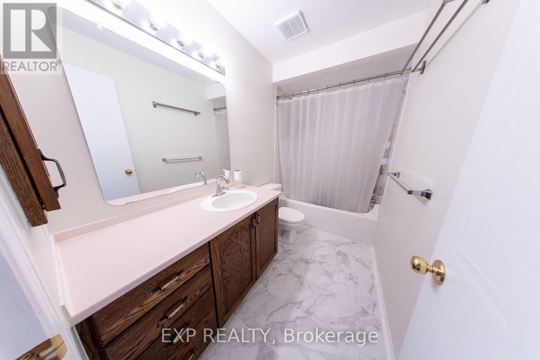 29000780/54-sheppards-glen-avenue/emerald-meadowstrailwest/ottawa/ontario/K2M2M9_15