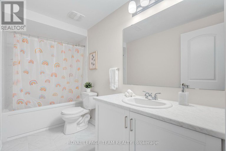 28943826/743-vennecy-terrace/orleans-village/ottawa/ontario/K1W0M8_44