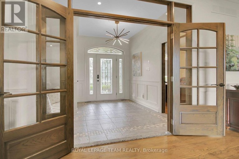 29679096/5591-manotick-main-street/manotick-village-manotick-estates/ottawa/ontario/K4M1A4_4
