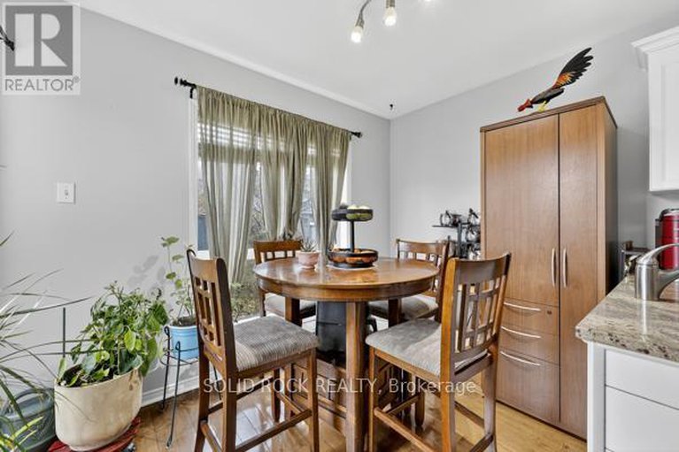 29078373/23-oriska-way-n/longfields/ottawa/ontario/K2J4N7_10