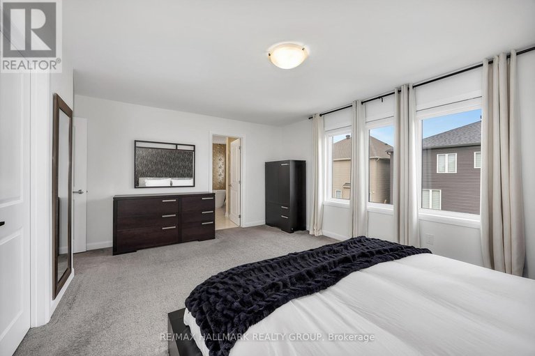 28574225/756-cappamore-drive/half-moon-bay/ottawa/ontario/K2J6W3_22