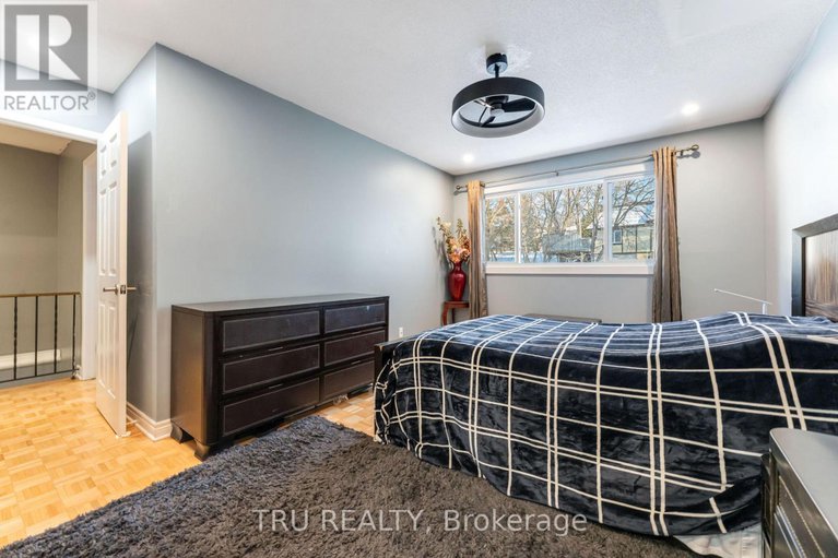 29325891/2-2960-penny-drive/britannia-heights/ottawa/ontario/K2B6H5_28