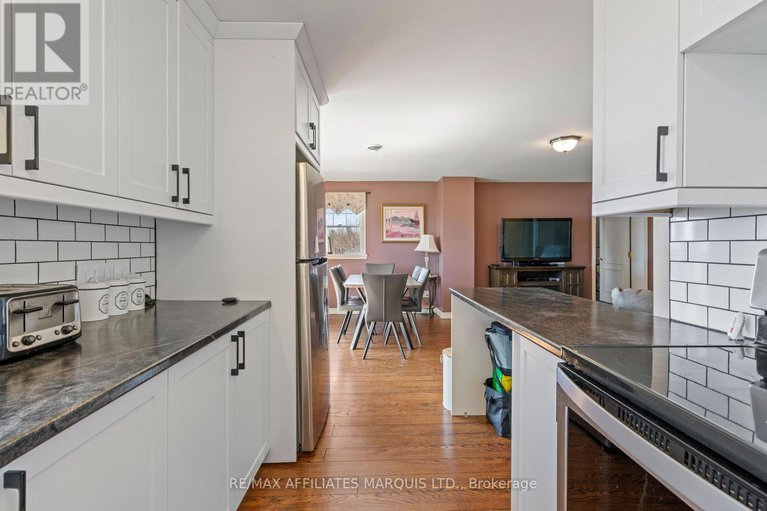 28238888/6274-karen-drive/south-glengarry-lancaster-twp/south-glengarry/ontario/K0C1E0_29