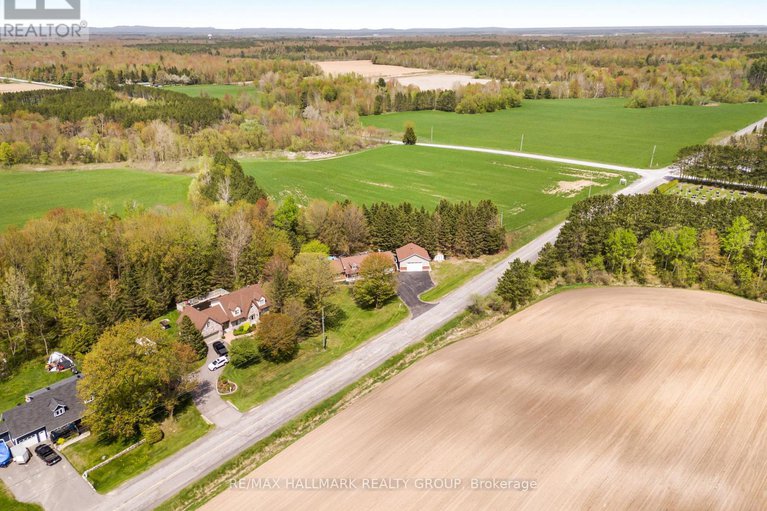 28552097/1211-lacroix-road/clarencerockland-twp/clarence-rockland/ontario/K0A2A0_27