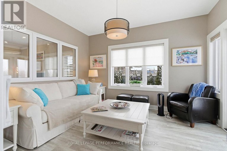 29251827/18132-st-laurent-boulevard/south-glengarry-charlottenburgh-twp/south-glengarry/ontario/K6H0G7_19