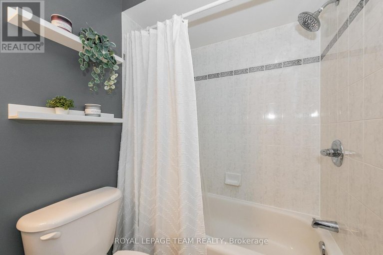 28579289/126-wharhol-private/westcliffe-estates/ottawa/ontario/K2H1G6_36