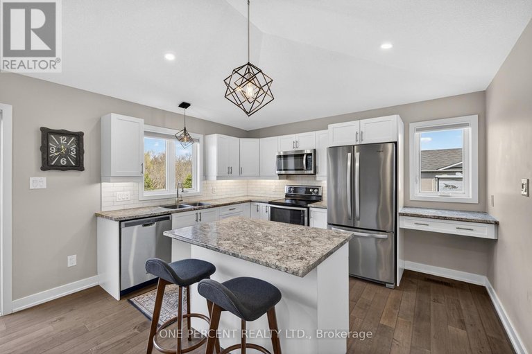 29647560/3012-drew-drive/north-dundas-mountain-twp/north-dundas/ontario/K0E1W0_7