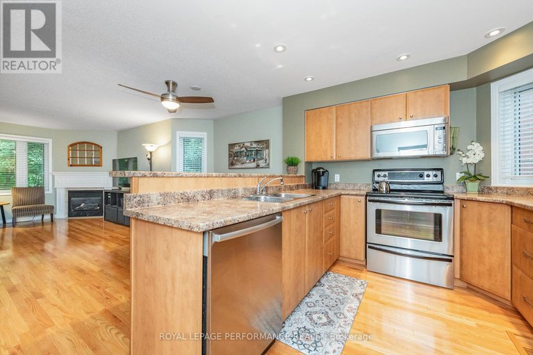 28511798/14-111-steele-park-private/cyrville/ottawa/ontario/K1J0J2_3