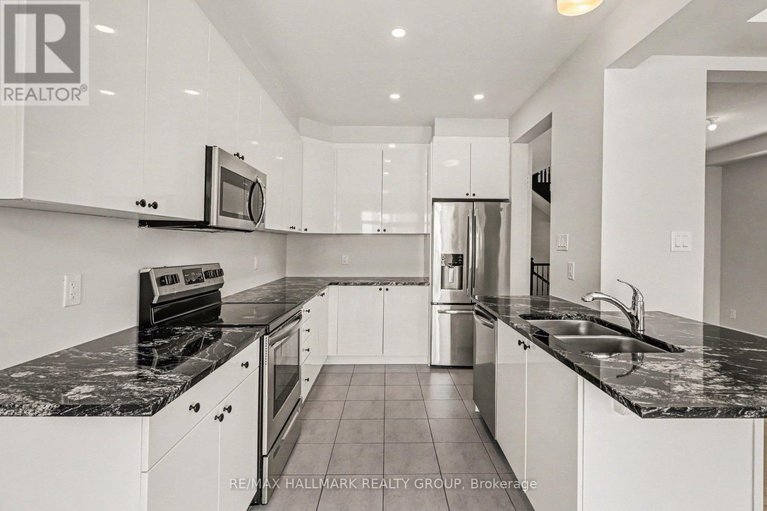 29651052/513-catleaf-row/avalon-west/ottawa/ontario/K4A5J2_10