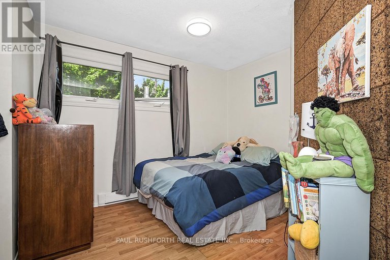 28428555/30-compata-way/blackburn-hamlet-south/ottawa/ontario/K1B4W9_14