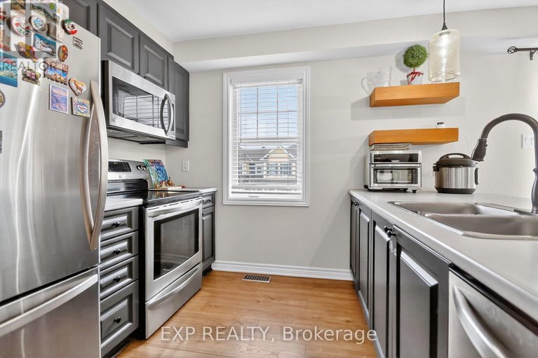 29556387/549-ensatina-crescent/half-moon-bay/ottawa/ontario/K2J6H4_14