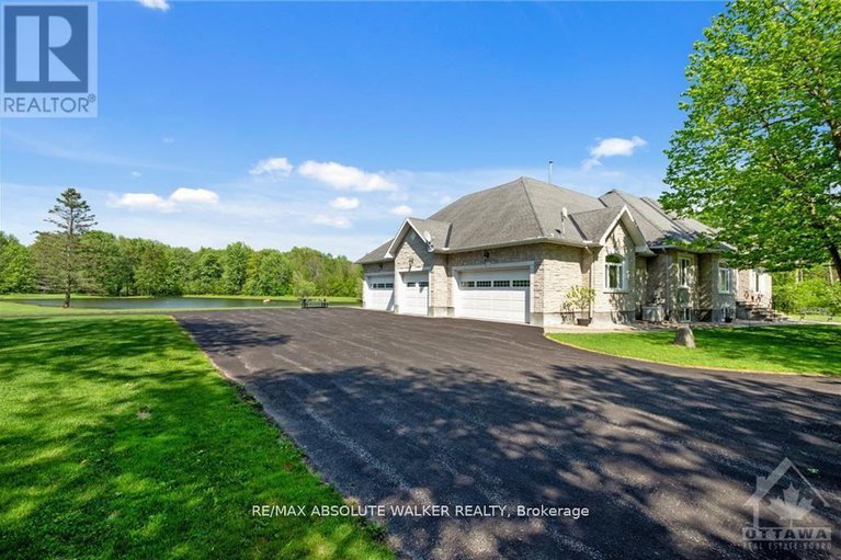 28148161/2501-kearns-way/osgoode-twp-north-of-reg-rd-6/ottawa/ontario/K4P1R9_3