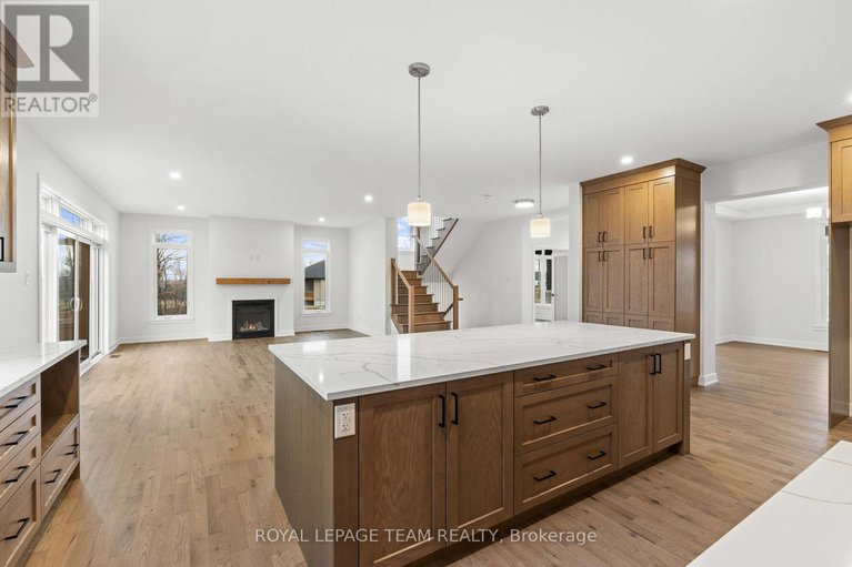 28501973/71-hogan-drive/mcnabbraeside-twps/mcnabbraeside/ontario/K7S0H8_14