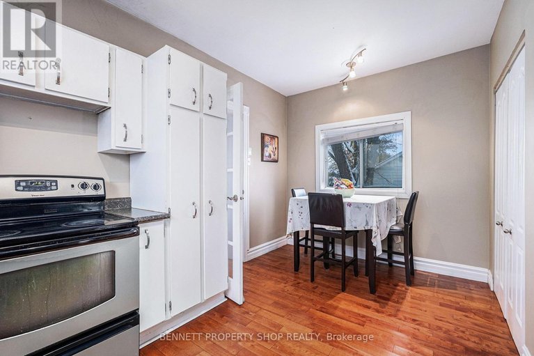 29099078/1134-ogrady-street/manotick-village-manotick-estates/ottawa/ontario/K4M1J3_7