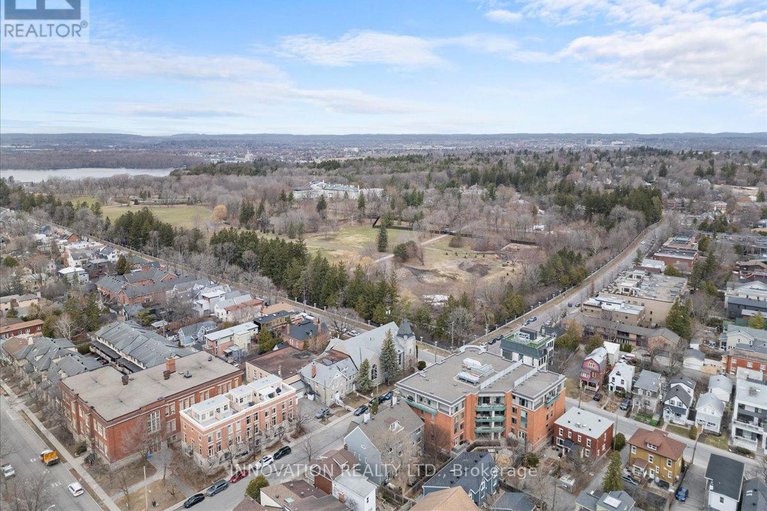 28392442/b-36-dufferin-road/lindenlea/ottawa/ontario/K1M2A8_29