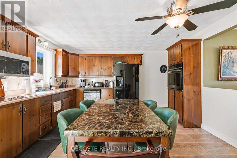 28940024/20322-lochiel-street-w/alexandria/north-glengarry/ontario/K0C1A0_9