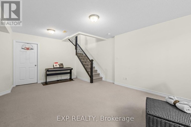 29660875/500-langelier-avenue/mer-bleuebradley-estatesanderson-park/ottawa/ontario/K1W0E9_34