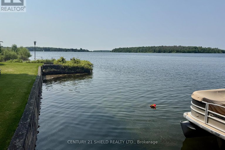 28438188/14-robin-road/long-sault/south-stormont/ontario/K0C1P0_32