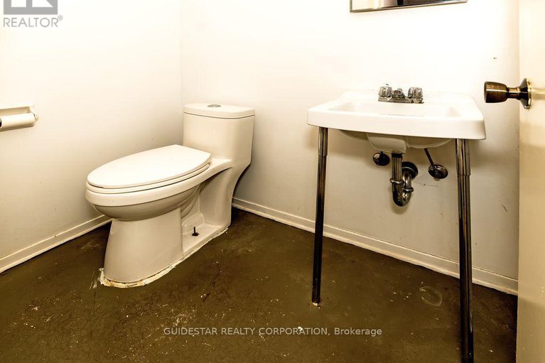 29052173/122-renova-private/riverview-park/ottawa/ontario/K1G4C6_23