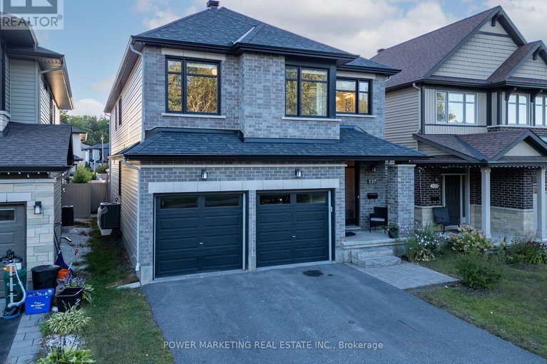 28897906/537-compass-street/mer-bleuebradley-estatesanderson-park/ottawa/ontario/K1W0J1_2