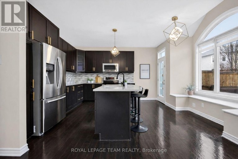 29592416/522-brigatine-avenue/stittsville-north/ottawa/ontario/K2S0P6_14