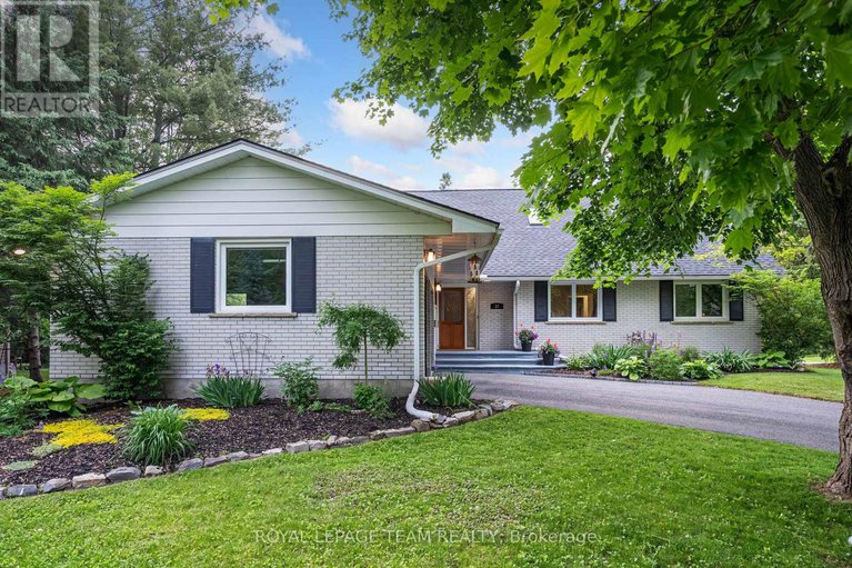 28484495/37-promenade-avenue/pineglencountry-place/ottawa/ontario/K2E5X7_2