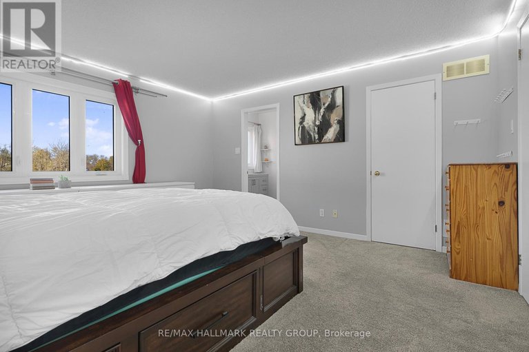 29067658/93-cedarock-drive/bridlewood/ottawa/ontario/K2M2H5_15