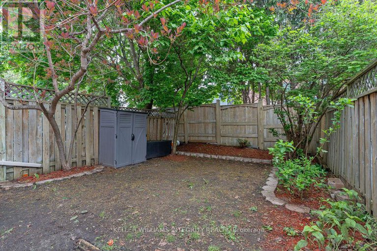 28368286/10-baton-court/katimavik/ottawa/ontario/K2L4C8_20