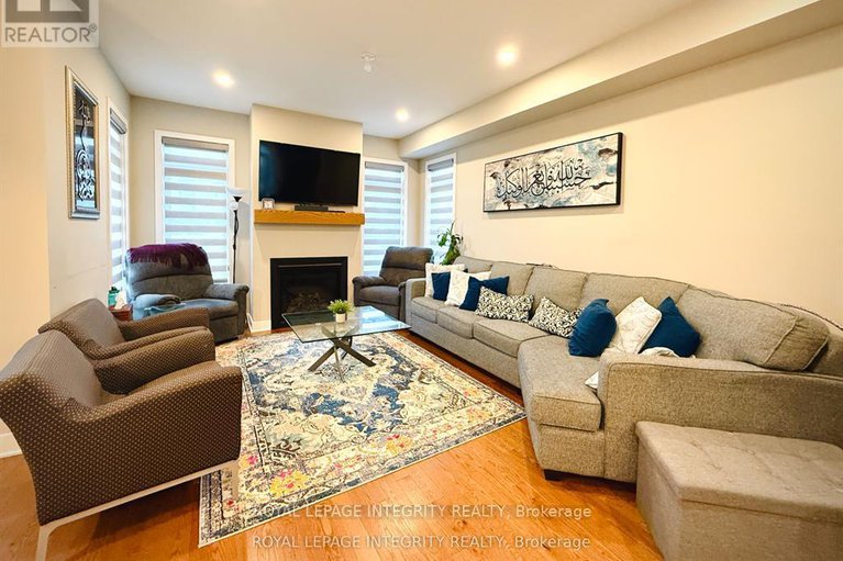 28954016/550-borbridge-avenue/riverside-southgloucester-glen/ottawa/ontario/K4M0H9_5
