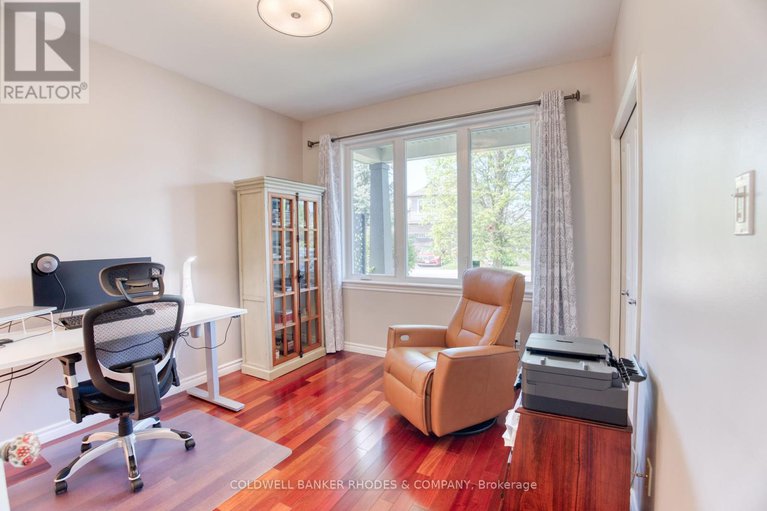 28619246/454-creekview-way/blossom-parkkemp-parkfindlay-creek/ottawa/ontario/K1T0J5_14