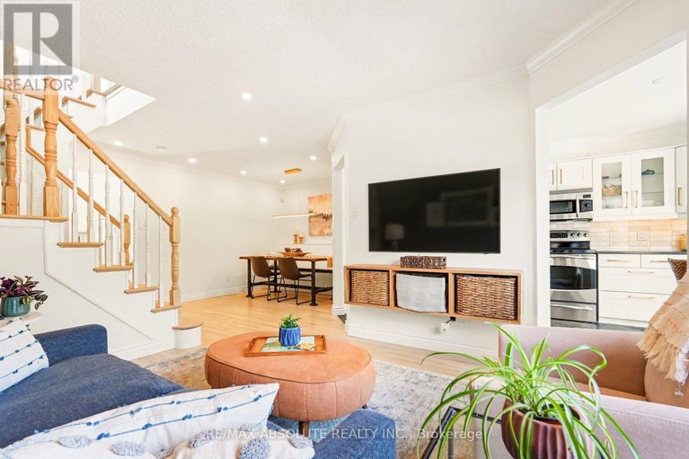 29527722/23-riverbank-court/stittsville-central/ottawa/ontario/K2S1V7_7