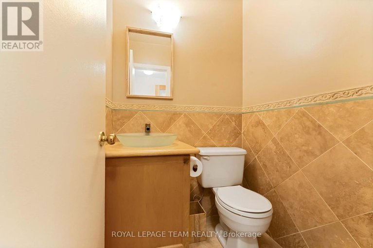 28889686/2664-draper-avenue/redwood-park/ottawa/ontario/K2H6Z9_11